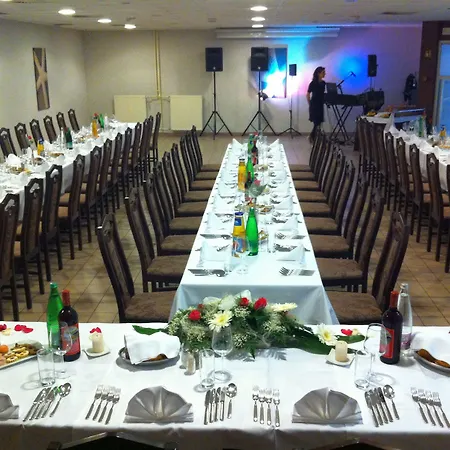 Lipa, & Bistro فندق نوفا جوريكا