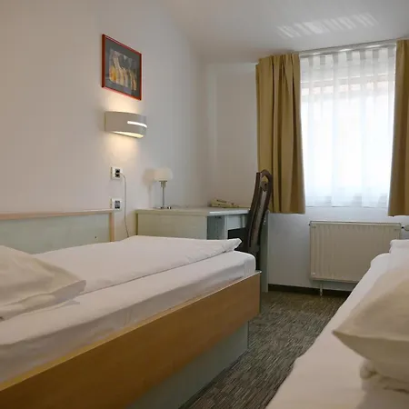 Hotel Lipa, & Bistro