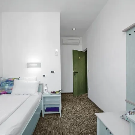 فندق Lipa, & Bistro نوفا جوريكا