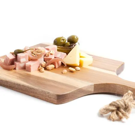 فندق Lipa, & Bistro نوفا جوريكا