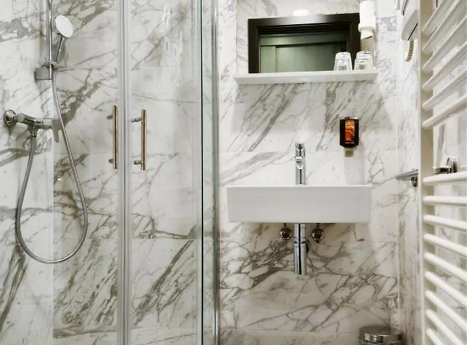 Hotel Lipa, Hotel&bistro 3*