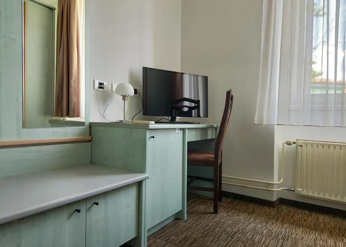 Lipa, Hotel&bistro 3*