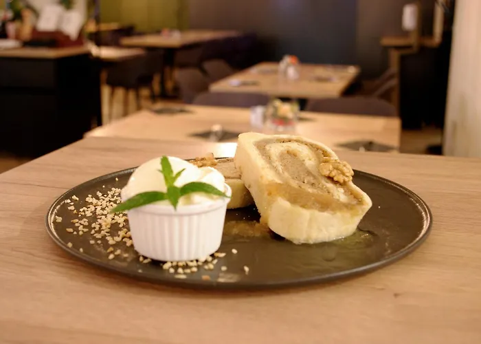 Lipa, & Bistro Nova Gorica