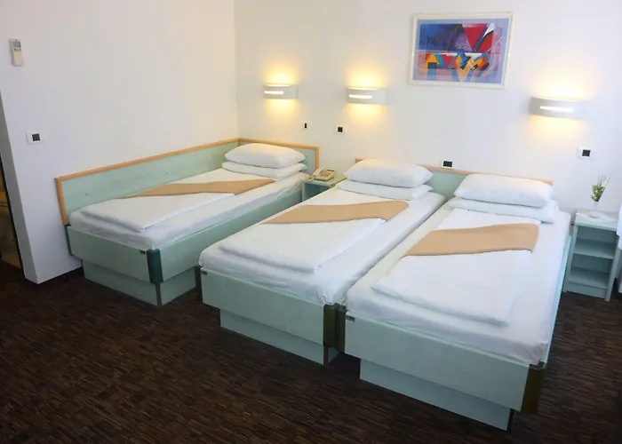 Hotel Lipa, & Bistro