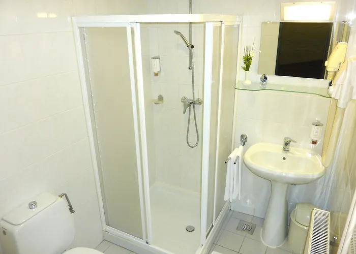 Hotel Lipa, & Bistro 3*