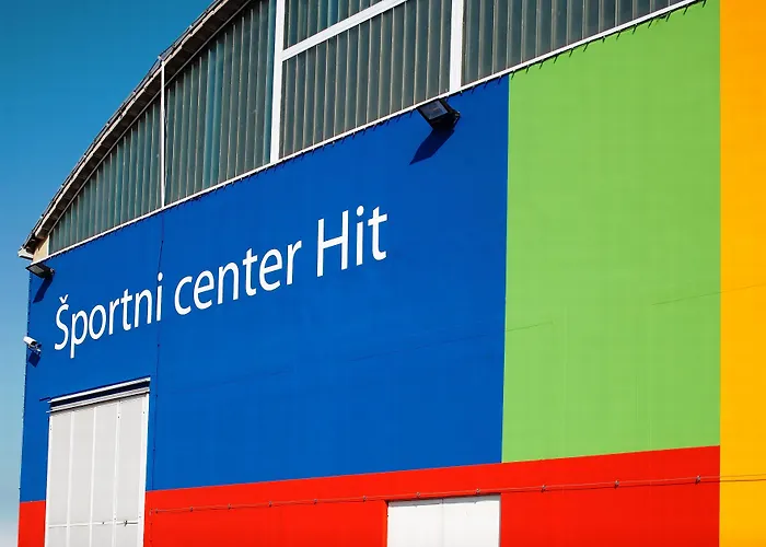 Hotel Lipa, & Bistro 3*