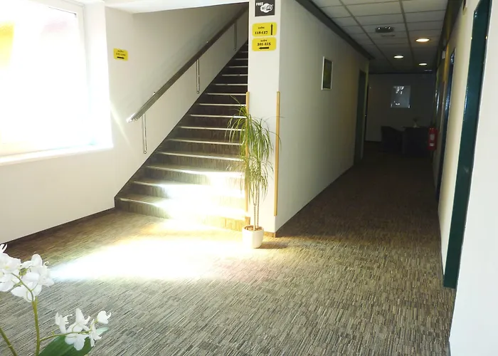 Lipa, & Bistro Hotel Nova Gorica