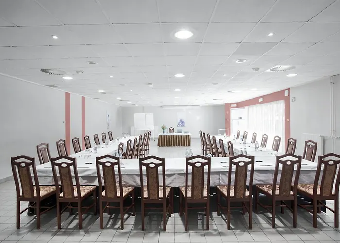 Hotel Lipa, & Bistro